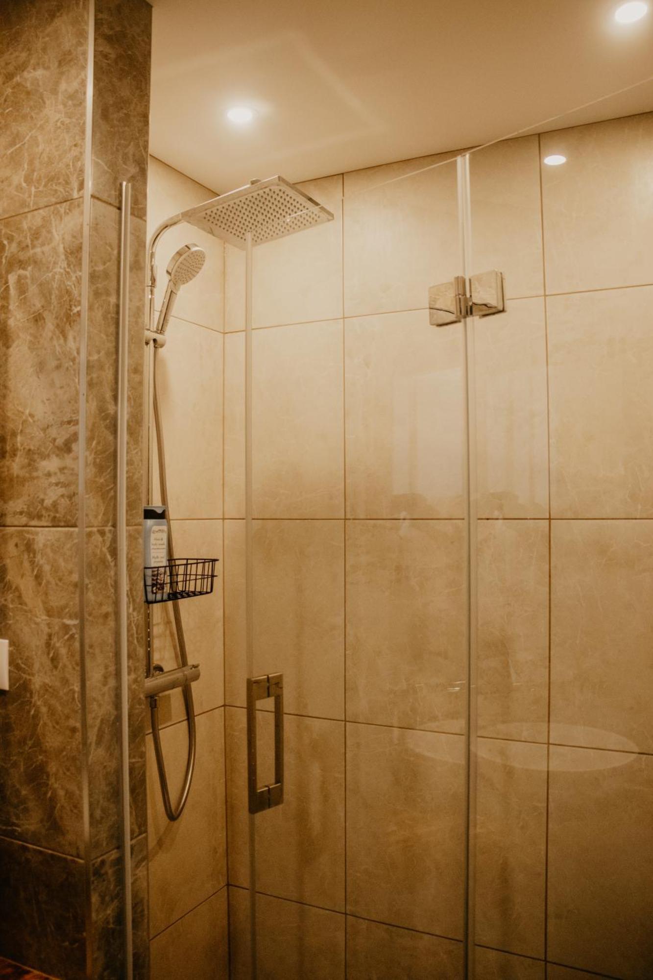 Vitola Apartamenti Kuldīga Exteriör bild